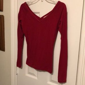 Fitted v-neck blouse